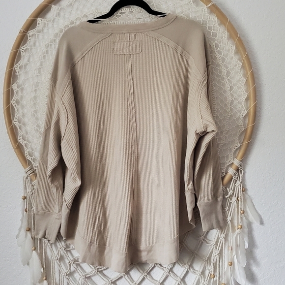 Free People We The Free Owen Long Sleeve Thermal in Vanilla Cream Size XS - Picture 5 of 11